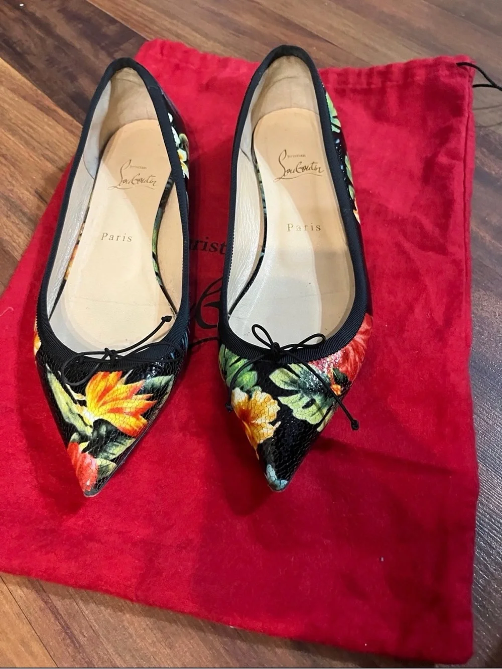 Christian Louboutin Black Floral Pointed Toe Flats 37.5 - Sz 7